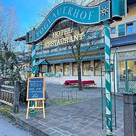 & Restaurant Voglauerhof*** 3* Abtenau